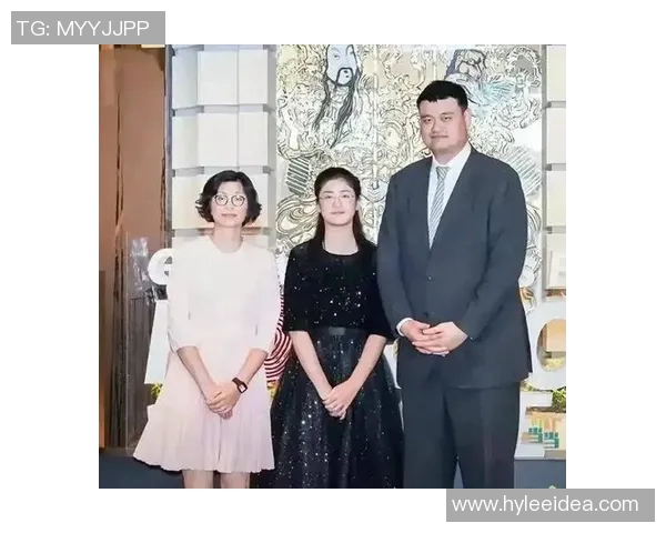 姚沁蕾身高优势明显超叶莉姚明休假期间气色佳引关注